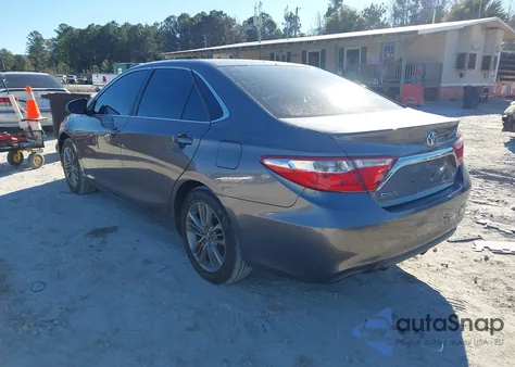 2017 Toyota Camry Se z USA, uszkodzony, nr VIN 4T1BF1FK3HU295486